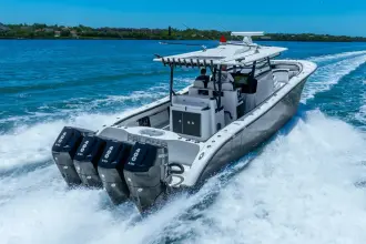 Thumbnail von Yellowfin 42 Offshore