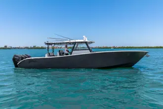 Thumbnail von Yellowfin 42 Offshore