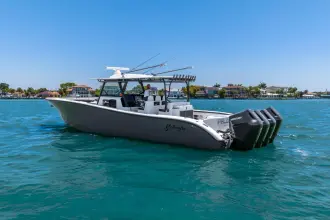 Thumbnail von Yellowfin 42 Offshore