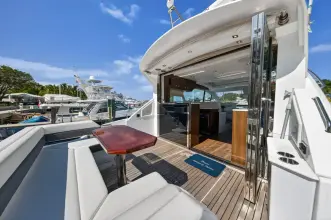 Thumbnail von Cruisers Yachts 50 Cantius