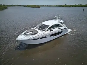 Thumbnail von Cruisers Yachts 50 Cantius