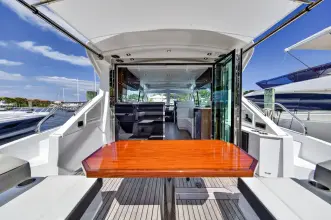 Thumbnail von Cruisers Yachts 50 Cantius