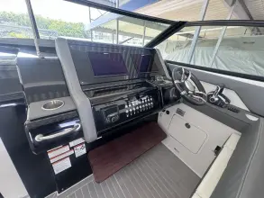 Thumbnail von Cruisers Yachts 38 GLS