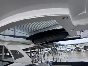 Thumbnail von Cruisers Yachts 38 GLS