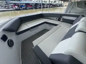 Thumbnail von Cruisers Yachts 38 GLS