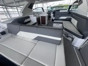 Thumbnail von Cruisers Yachts 38 GLS