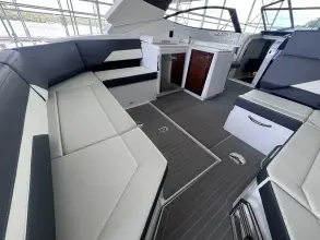 Thumbnail von Cruisers Yachts 38 GLS