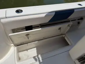Thumbnail von Robalo R302