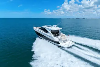 Thumbnail von Cruisers Yachts 45 Cantius