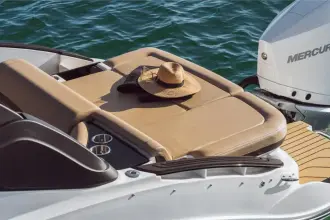 Thumbnail von Sea Ray SLX 260 Außenborder