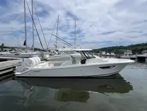 Pursuit S378 Sport