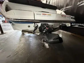Thumbnail von Sea Ray SDX 270 Surf