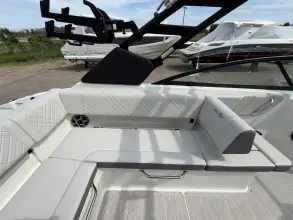 Thumbnail von Sea Ray SDX 250 Surf