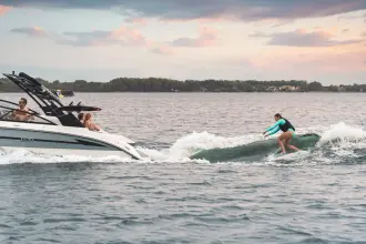Thumbnail von Sea Ray SDX 270 Surf