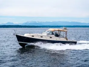 Mainship 34 Pilot Midsummer