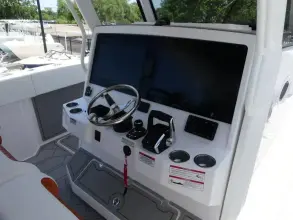 Thumbnail von Twin Vee 400 Merkezi Konsol GFX