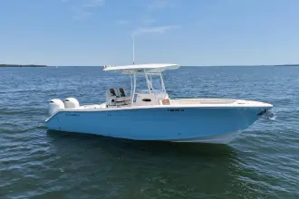 Thumbnail von Cobia 277 Center Console