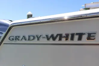 Thumbnail von Grady White Canyon 336