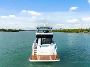 Thumbnail von Cruisers Yachts 50 FLY