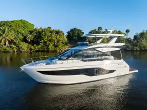 Thumbnail von Cruisers Yachts 50 FLY
