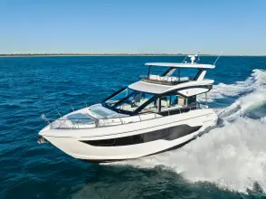 Thumbnail von Cruisers Yachts 50 FLY