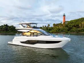 Thumbnail von Cruisers Yachts 50 FLY