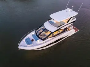 Thumbnail von Cruisers Yachts 50 FLY