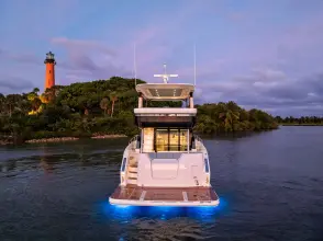 Thumbnail von Cruisers Yachts 50 FLY