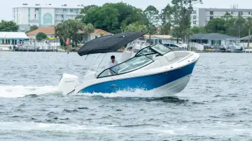 Thumbnail von Sea Ray SDX 230 Außenborder