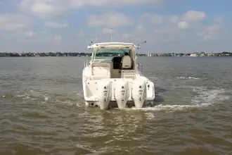 Thumbnail von Grady White Express 340