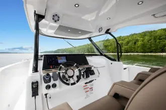 Thumbnail von Cruisers Yachts 38 VTR