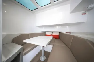 Thumbnail von Cruisers Yachts 38 VTR