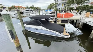 Sea Ray SLX 280