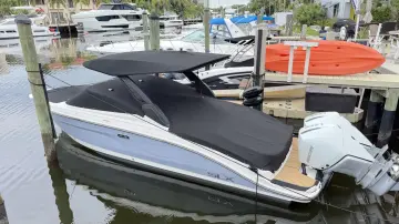 Thumbnail von Sea Ray SLX 280