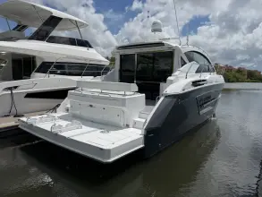 Cruisers Yachts 46 Cantius