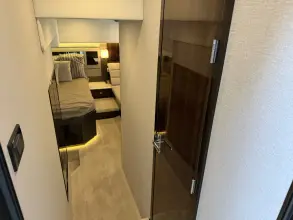 Thumbnail von Cruisers Yachts 46 Cantius