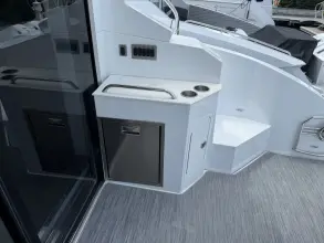 Thumbnail von Cruisers Yachts 46 Cantius