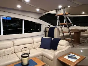 Thumbnail von Cruisers Yachts 5000 Sedan Sport