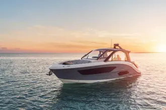 Sea Ray 370 Sundancer Outboard