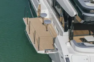 Thumbnail von Cruisers Yachts 57 FLY