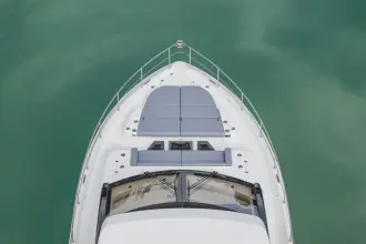 Thumbnail von Cruisers Yachts 57 FLY