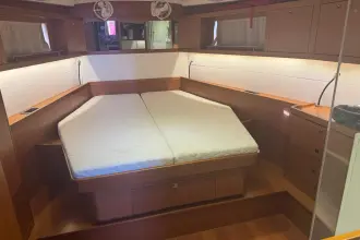 Thumbnail von Beneteau Oceanis 48