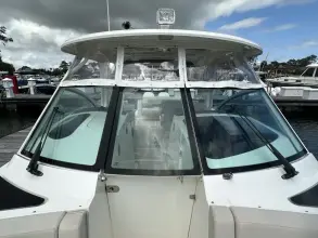 Thumbnail von Boston Whaler 320 Vantage