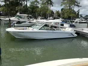 Thumbnail von Boston Whaler 320 Vantage