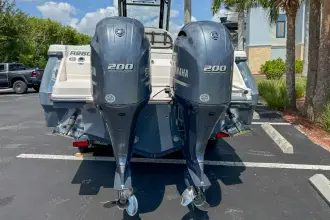 Thumbnail von Robalo R250 CC