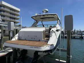 Thumbnail von Sea Ray 320 Sundancer