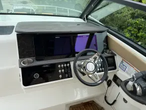 Thumbnail von Sea Ray 320 Sundancer