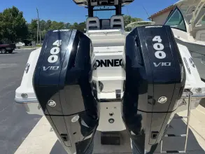 Thumbnail von Boston Whaler 330 Outrage