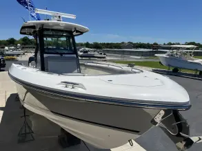 Thumbnail von Boston Whaler 330 Outrage