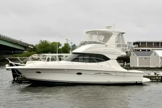 Silverton 38 Convertible Sonnige Tage